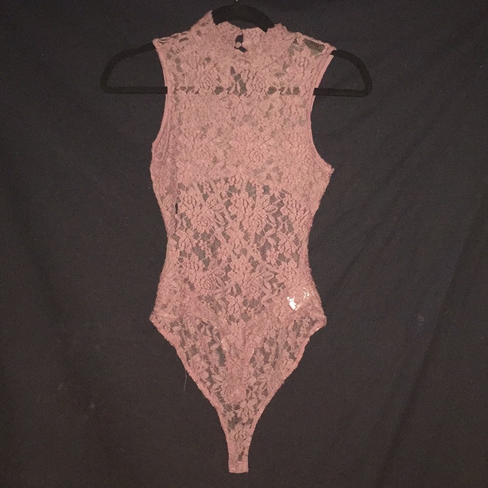 Lace body suit